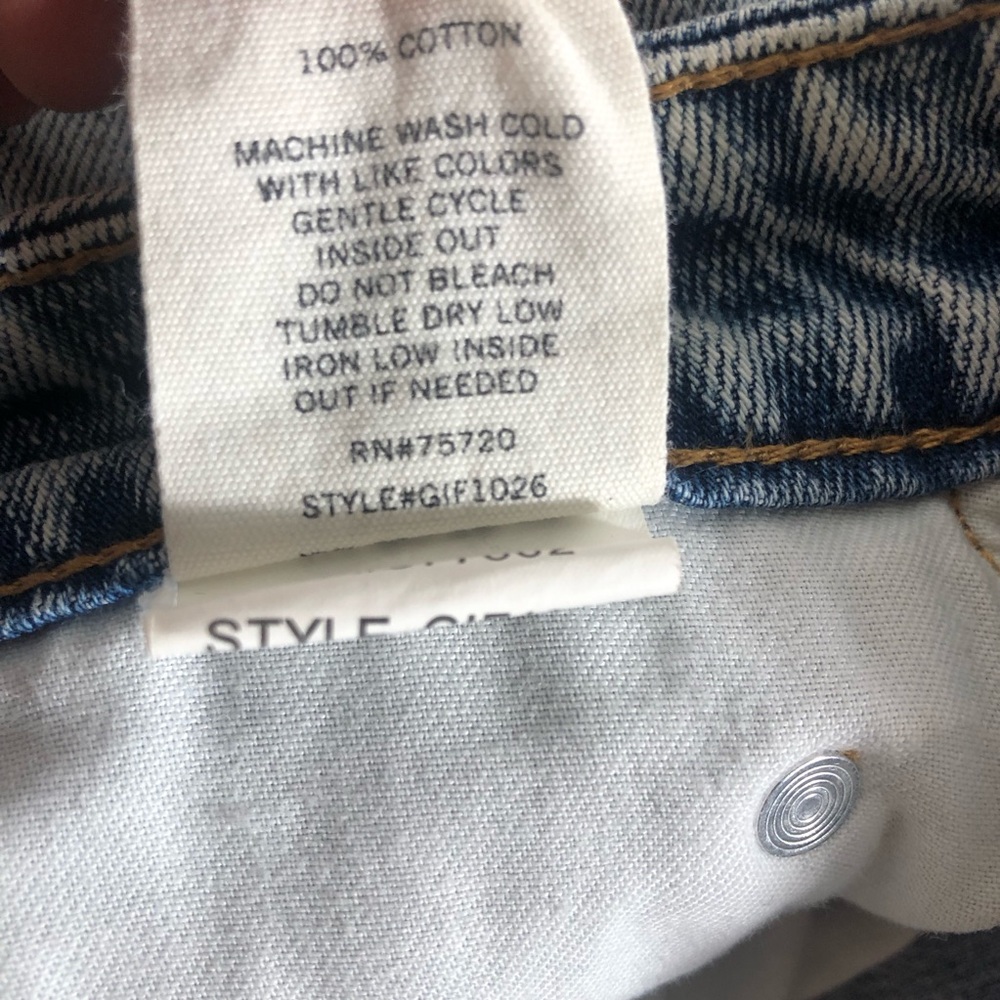 Gilded Intent Button Fly Mid Rise Distressed Cuto… - image 5